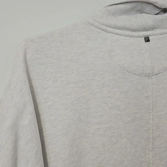 Wilfred Casual Gray/Cream Diderot Sweater/Cardigan - Picture 9 of 10